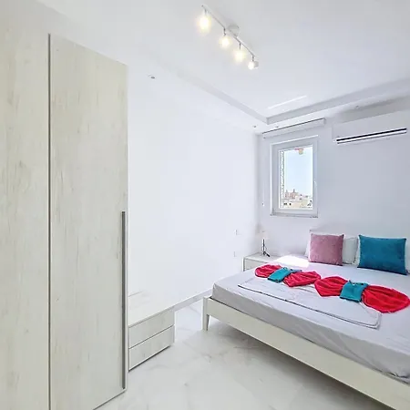 Center Of Malta Modern Sunny Penthouse In Daire Birkirkara